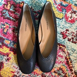 Black Lucky Brand Flats Size 7.5